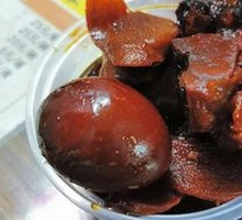 Nourishing Pig's Feet