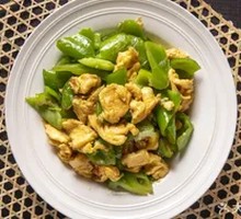Stir-fried green pepper with local eggs