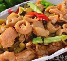 Sour Cabbage Stir-Fried Intestines