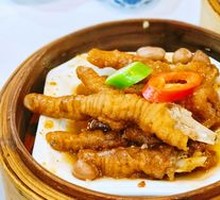 Braised Chicken Feet in Sauce