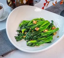 Selenium-rich Spring Water Stir-fried Chinese Cabbage