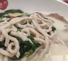 Pork Liver and Goji Berry Fish Noodles