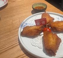Liu Ji Garlic Chicken Wings