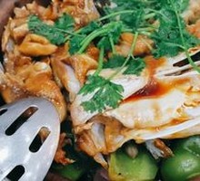 Stewed Fish Head Pot