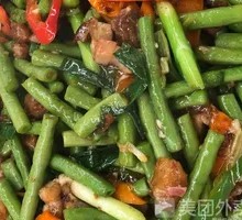 Green Bean and Braised Pork Rice