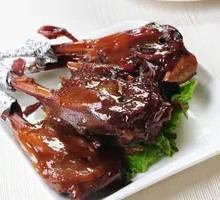 Pork Trotter and Duck Jaw Rice