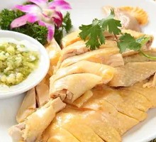 Steamed Chicken in Cold Sauce