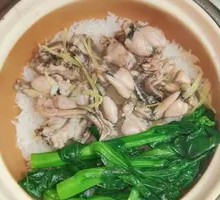 Toad Clay Pot