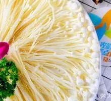 Enoki Mushroom