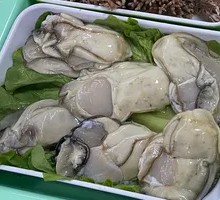 Large Fresh Oysters (6 Pieces)