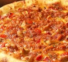 Classic Italian Meat Sauce Pizza