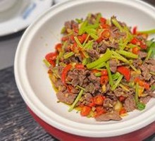 Stir-fried Fresh Beef