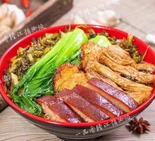 Pork Trotter and Meat Roll Rice