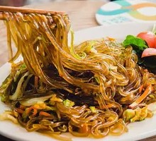 Stir-Fried Rice Noodles