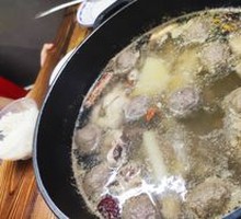 Five-fingered Peach Root Soup Base