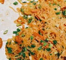 Stir-fried Rice Noodles with Dried Squid