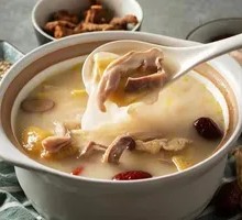 Pepper Pork Stomach Chicken Soup