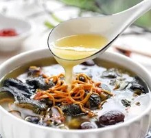Bird's Nest Mushroom Chicken Soup