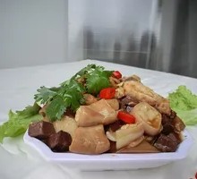 Beef Offal and Pork Intestine Stew