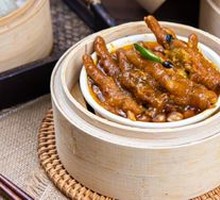 Steamed Chicken Feet