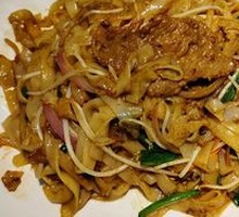 Dry-Fried Beef Rice Noodles