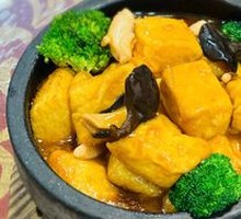 Braised Tofu with Abalone Sauce