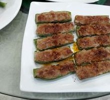 Stuffed and Pan-Fried Chili Peppers