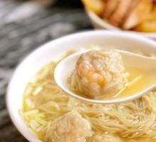 Fresh Shrimp Wonton Noodles