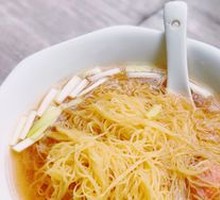 Fresh Shrimp and Crab Meat Dumpling Noodles
