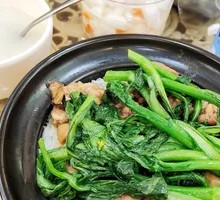 冬菇滑鸡煲仔饭