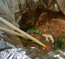 Fresh Shrimp and Clam Noodles