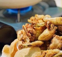 Juicy Fried Bullfrog with Beef