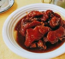 Plum-Flavored Pig Trotter