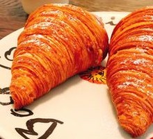 Earl Grey Tea Milk Sauce Croissant