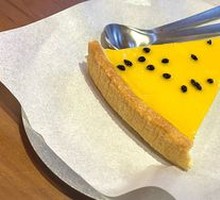 Passion Fruit Cake