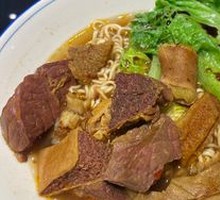 Hong Kong Style Beef Offal Noodles
