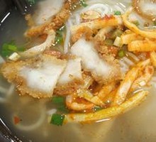 Sour and Spicy Pot Fried Rice Noodles