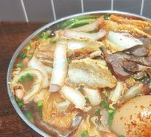 Family Feast Snail Noodle