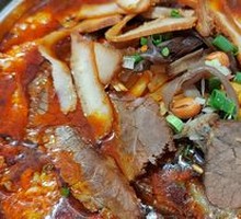 Mixed Sea Snail Noodles
