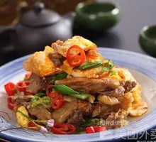 Braised Pork with Poached Egg