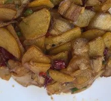 Stir-fried Pork with Potatoes