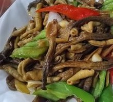 Stir-fried Gizzard with Cordyceps Mushroom