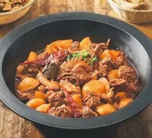 Chicken Stewed with Mushrooms and Vermicelli