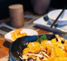Hakka Salted Fan Chicken