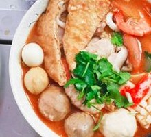 Signature Seafood Satay Noodles