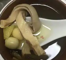 Lotus Seed and Pig Stomach Soup