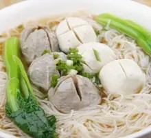 Double Meatball Noodle Soup