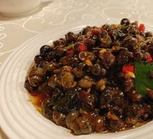 Spicy Stir-Fried Snails
