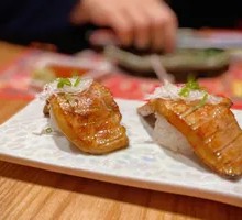 Pan-Seared French Foie Gras Sushi