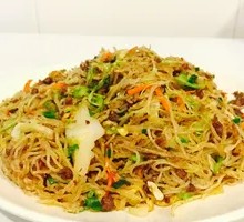 Dry Stir-Fried Rice Noodles